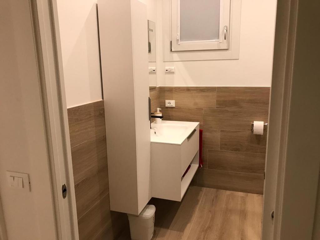 Dimora Aurora Hotel Pastrengo Kültér fotó