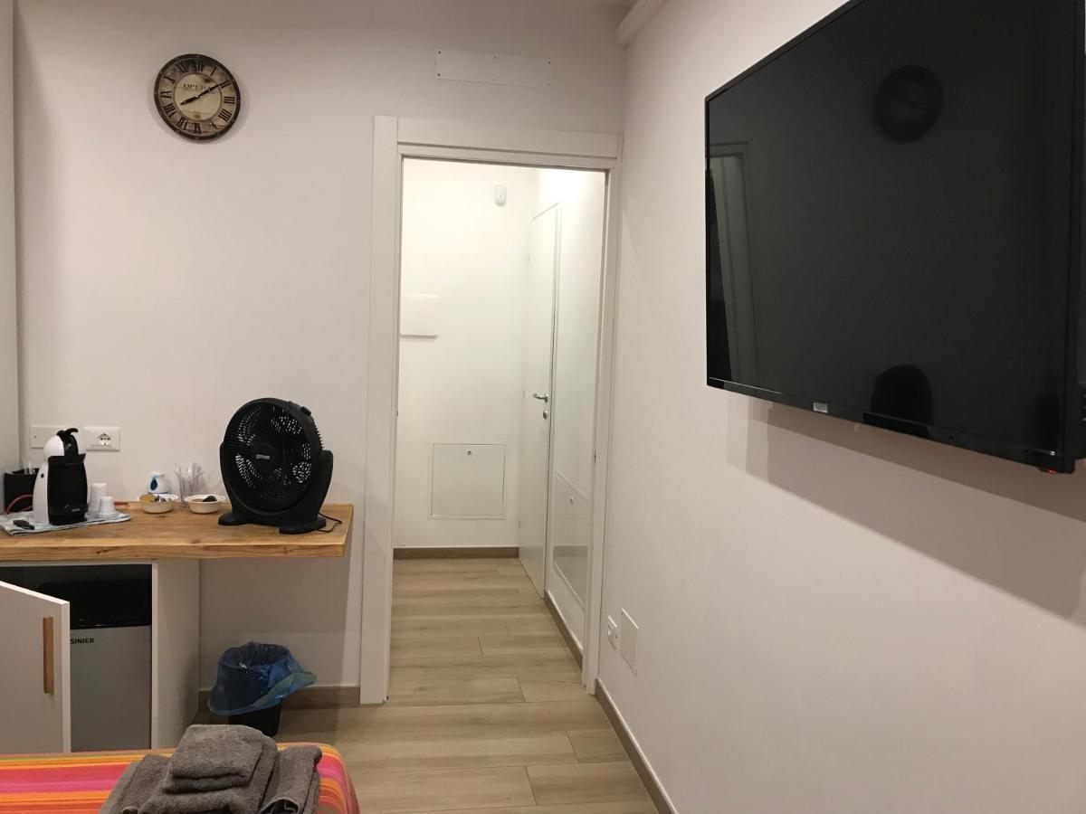 Dimora Aurora Hotel Pastrengo Kültér fotó